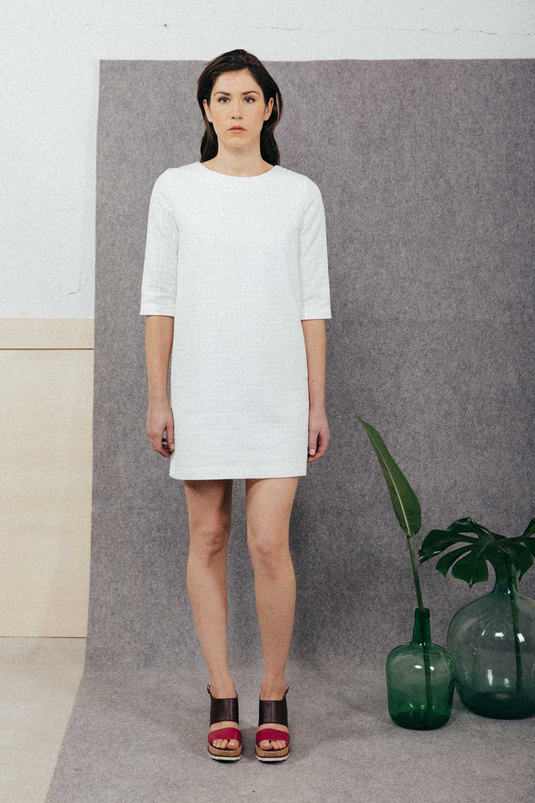 robe blanche manche 3/4
