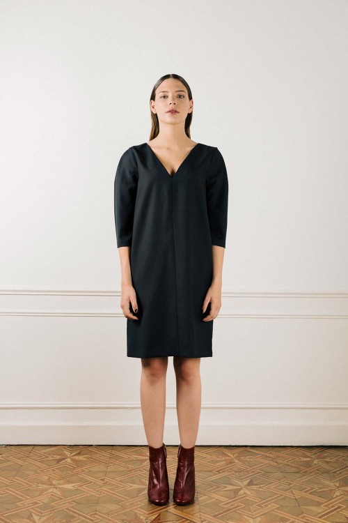 Robe droite noire manche 3/4 Chrystelle femme chic ATODE
