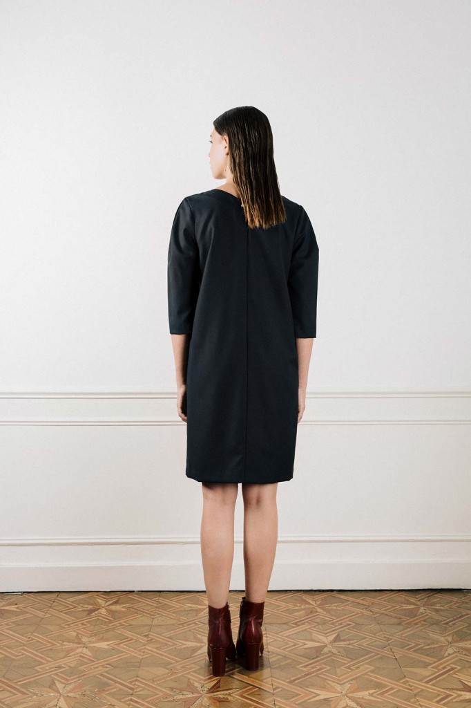 Robe droite noire manche 3/4 Chrystelle femme chic ATODE