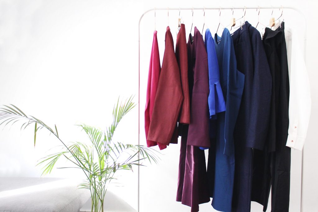 Garde-robe capsule ATODE Conseil en image