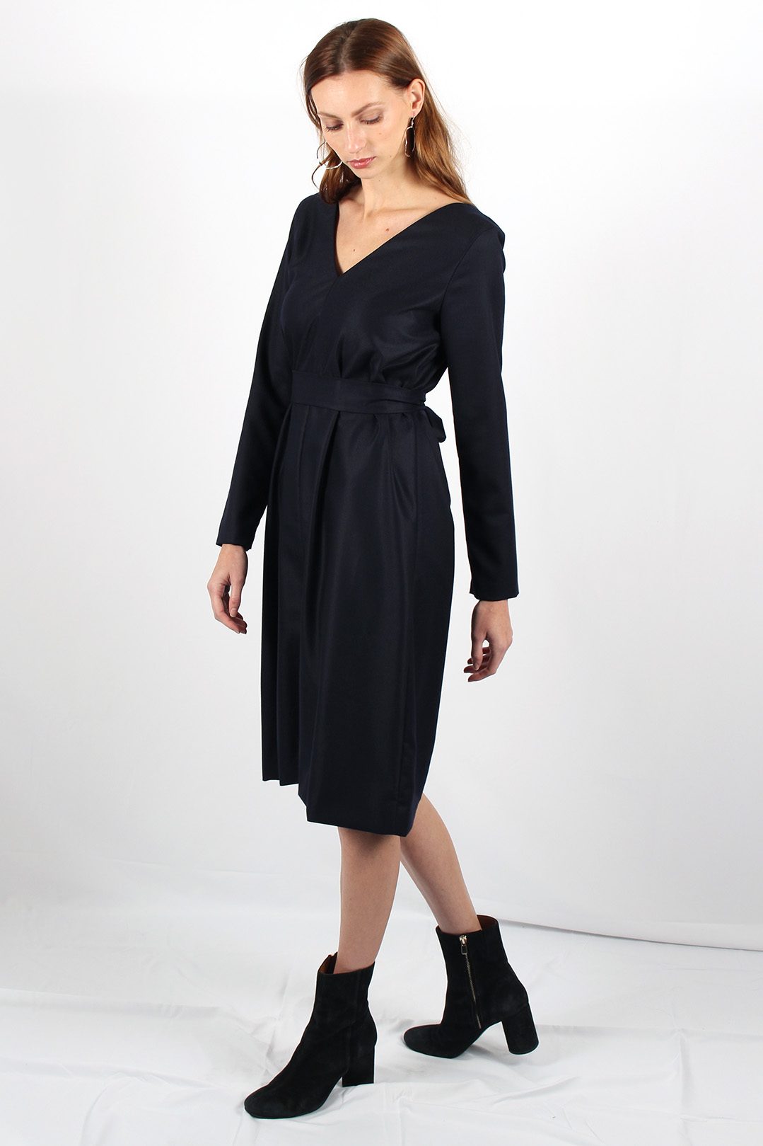 Robe droite en laine flanelle bleu marine - Garance