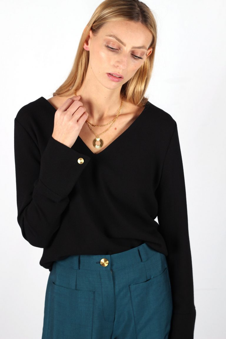 Pull noir col V en crepe de laine Chloé ATODE