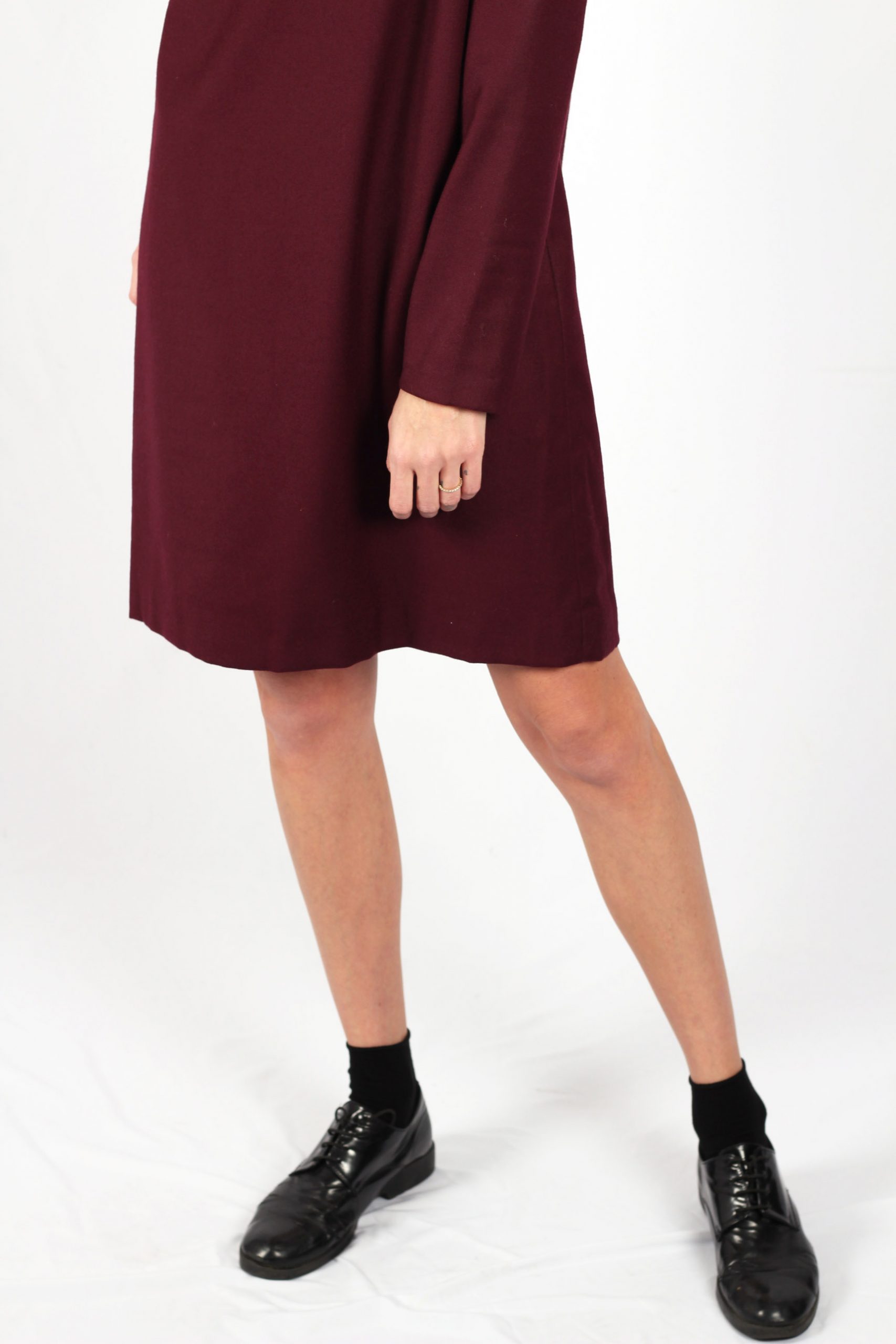 Robe droite bordeaux en laine flanelle4