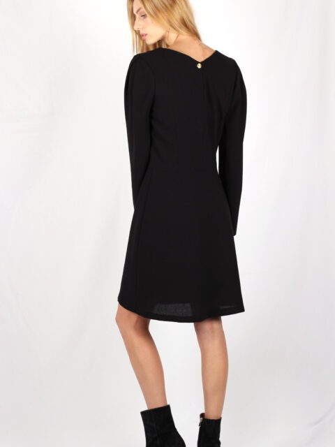 Robe cintrée online noire