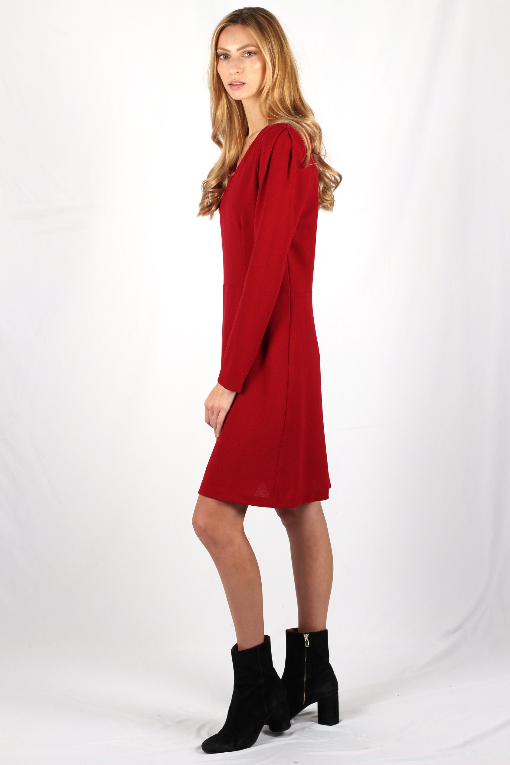 robe rouge cintrée en crêpe de laine