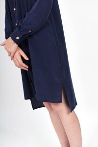 Robe chemise bleu marine en soie lavée Coline ATODE