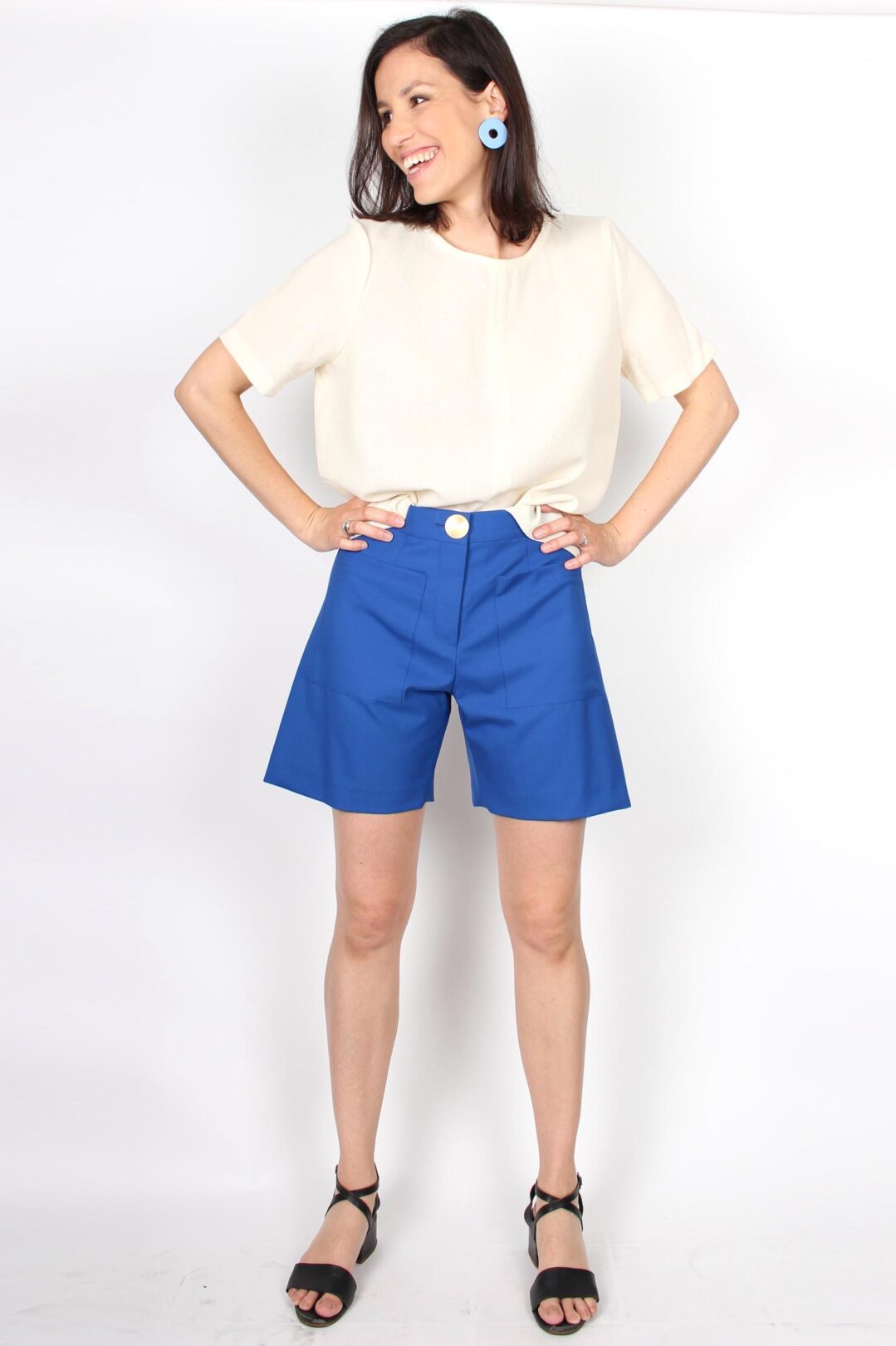 Short bleu roi chic femme en laine froide Isabelle ATODE