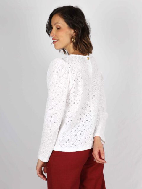 Blouse blanche en coton broderie anglaise Nathalie ATODE