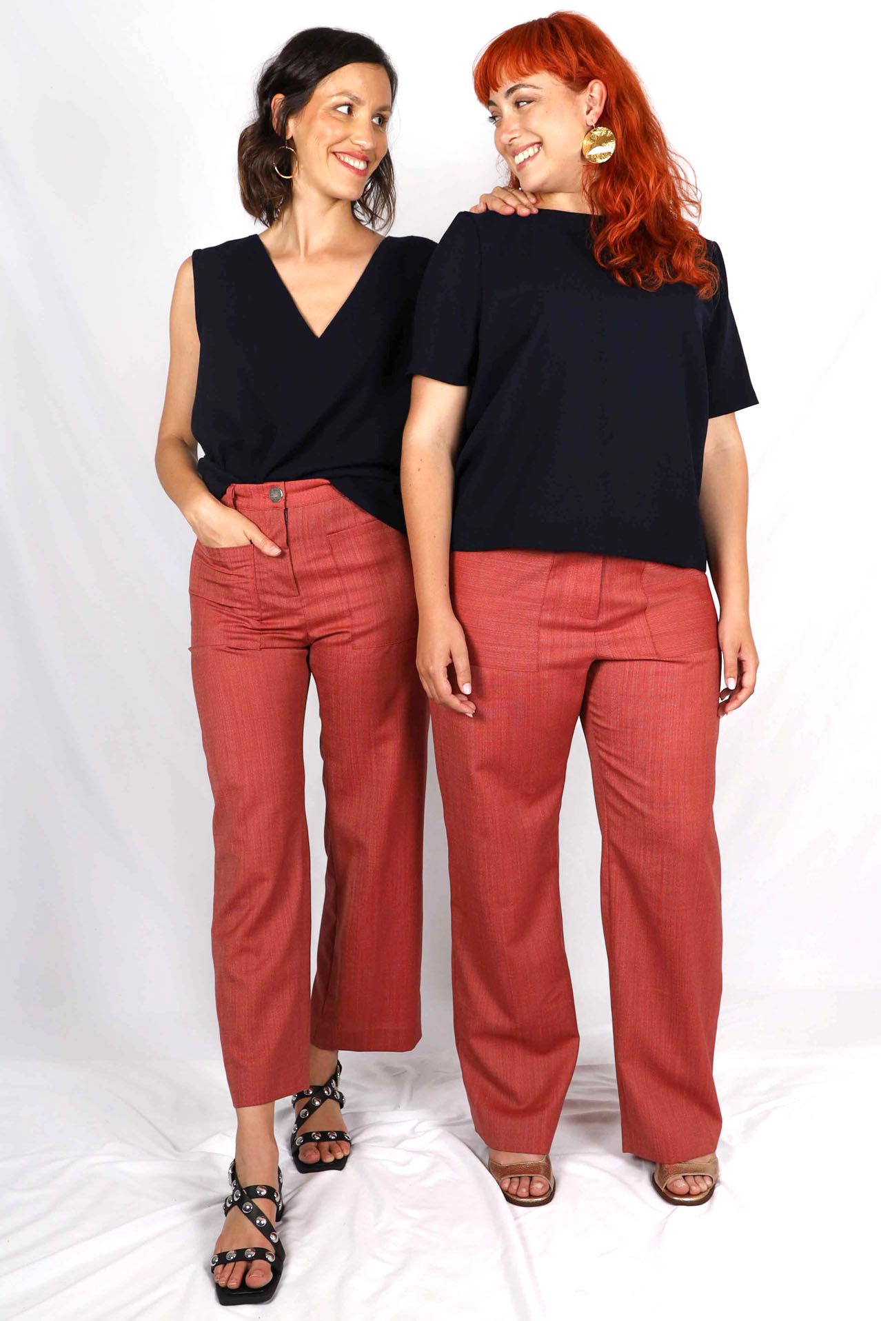 Pantalon évasé taille haute rouge foncé femme